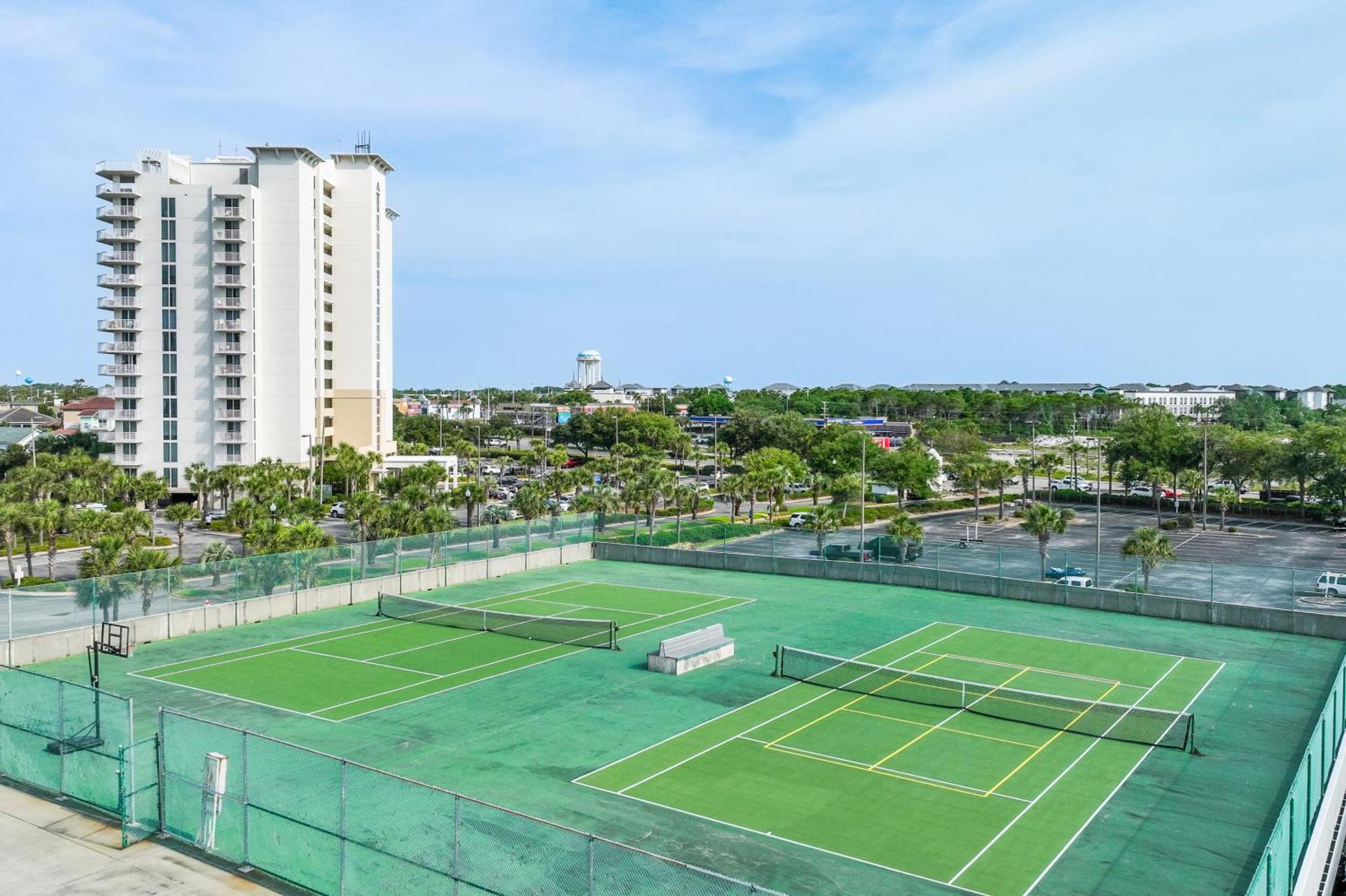 Pelican Beach Resort III Destin Ruang foto