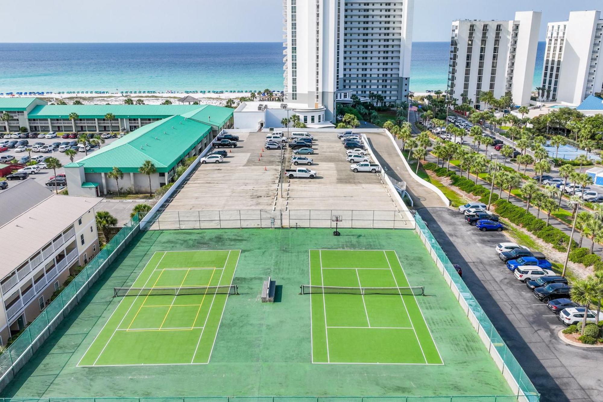 Pelican Beach Resort III Destin Ruang foto