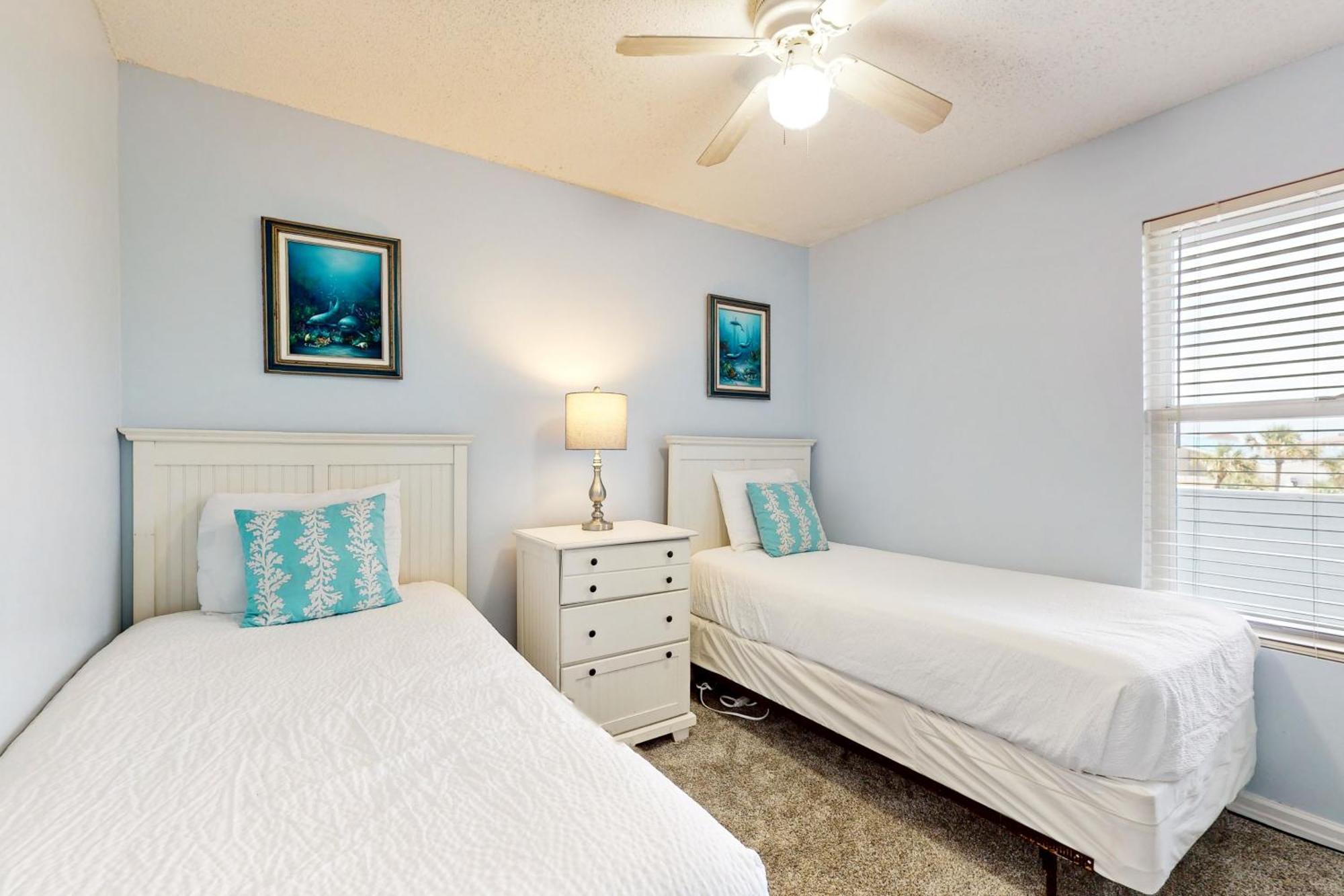 Pelican Beach Resort III Destin Bagian luar foto