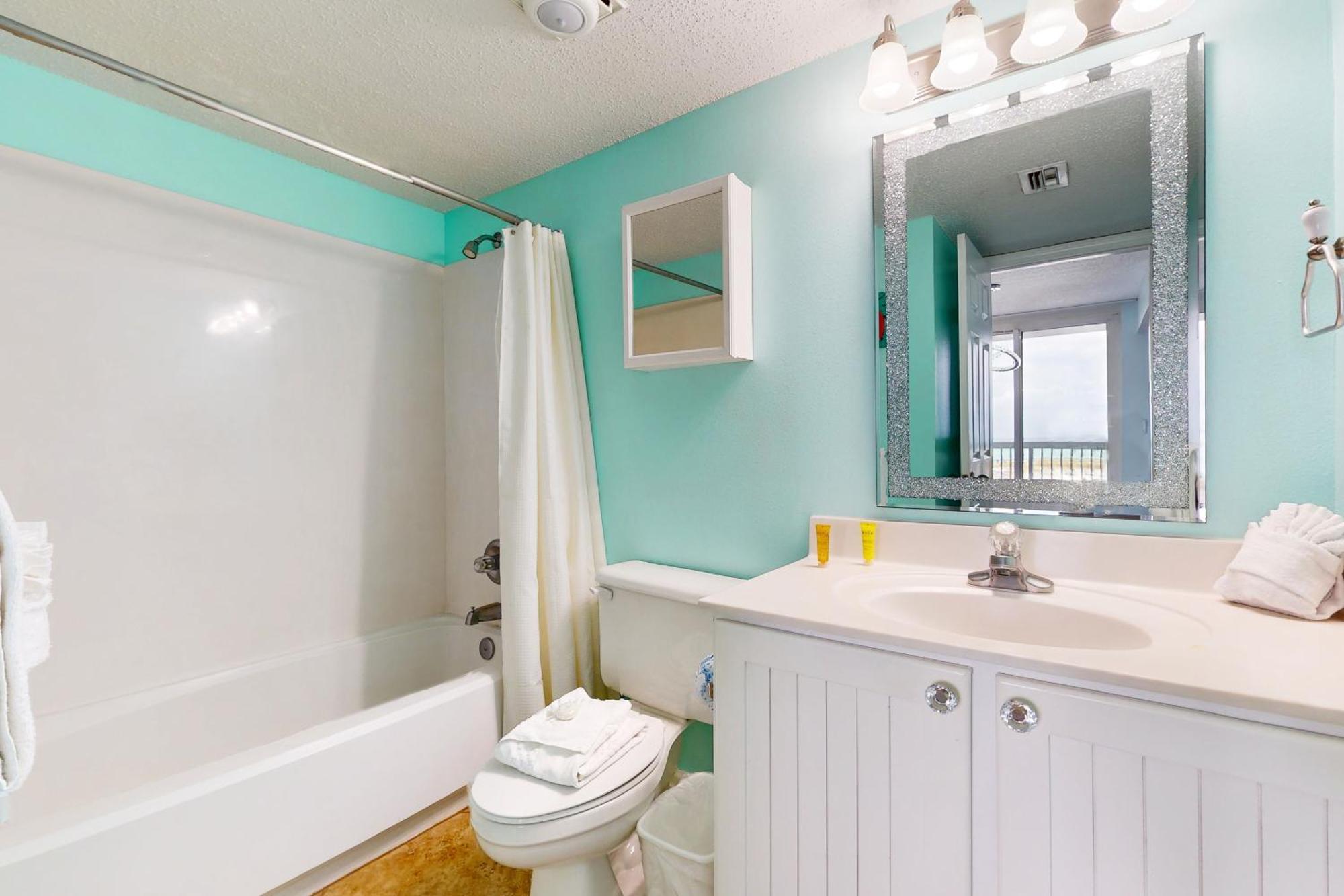 Pelican Beach Resort III Destin Bagian luar foto